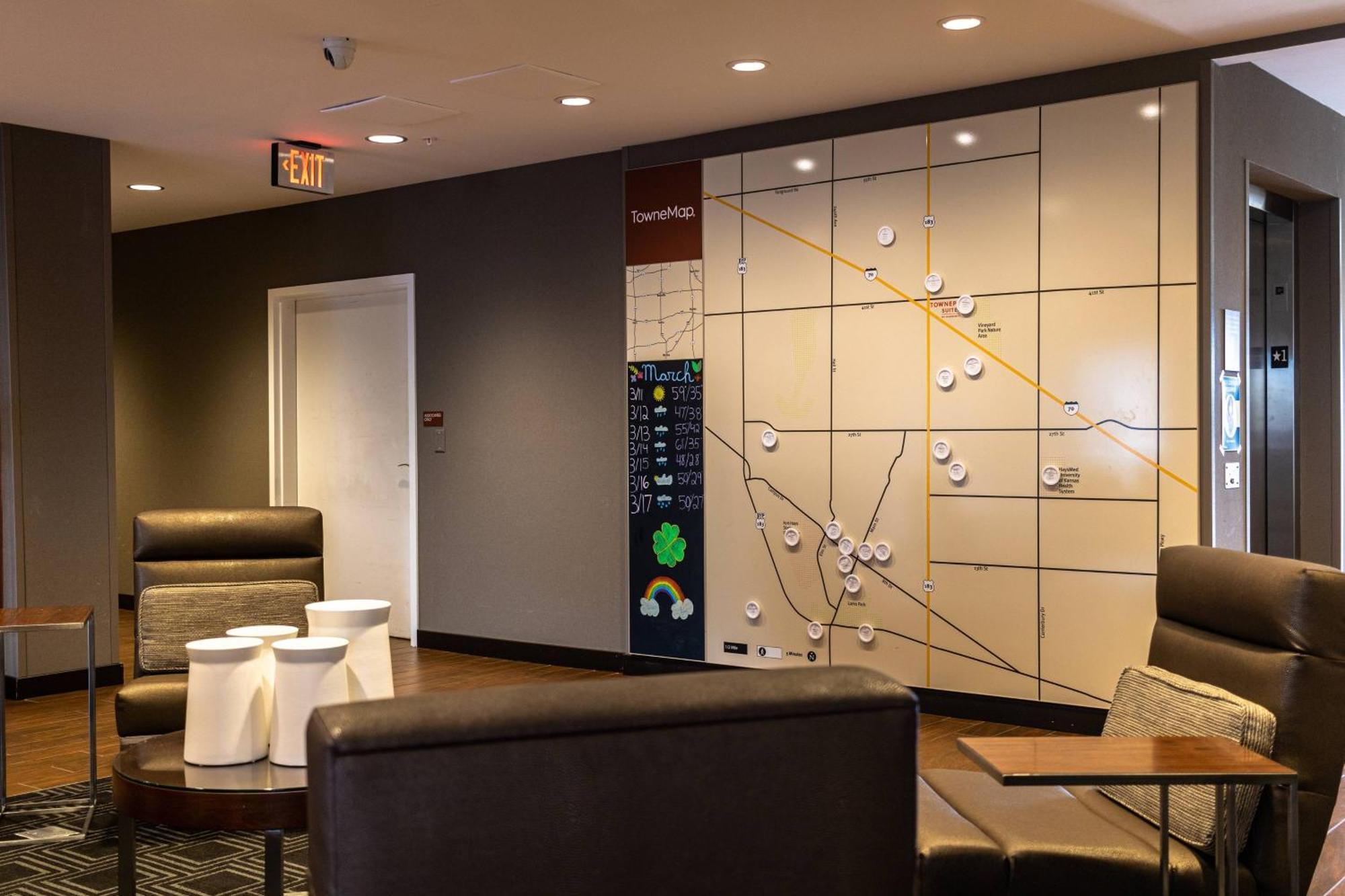 Towneplace Suites By Marriott Hays Εξωτερικό φωτογραφία